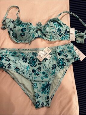 Cupshe Teal and Aqua Floral Bikini Set